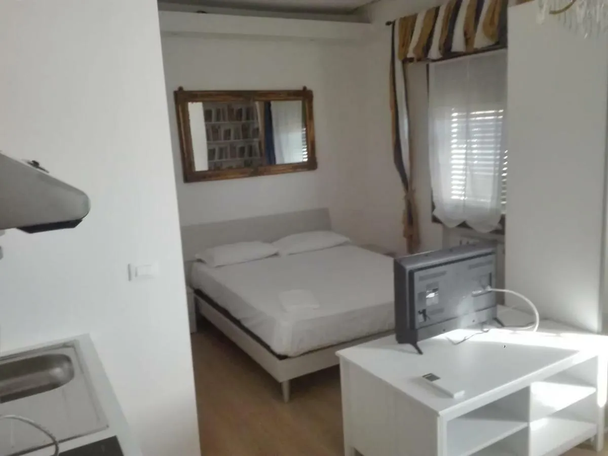 Stazione Centrale Affitta Camere Bologna Bed & Breakfast